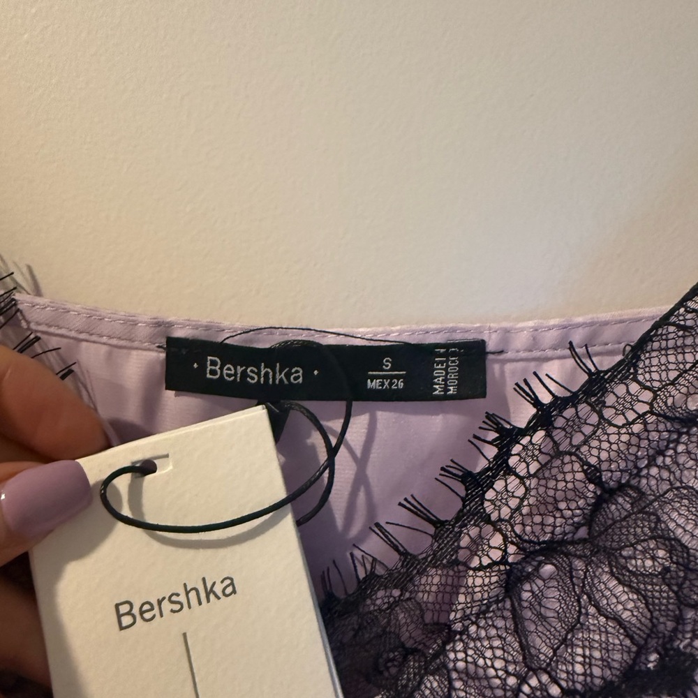Bershka Lavender Satin Lace Cami Top Size S NWT Slip Style Y2K Going Out - Picture 2 of 2